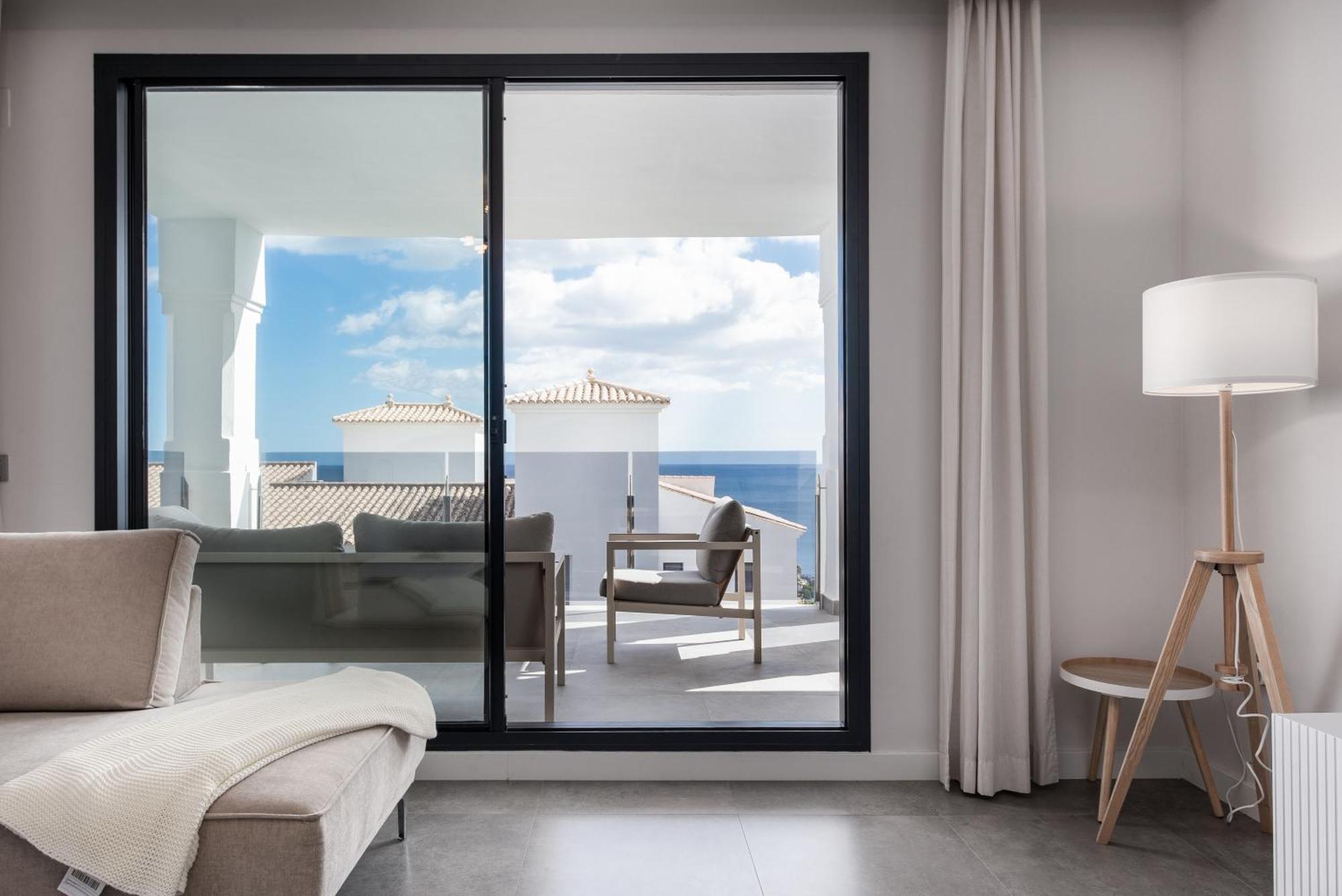 Luxurious Apartment With Sea Views Blue Suites B2-103 Manilva Extérieur photo